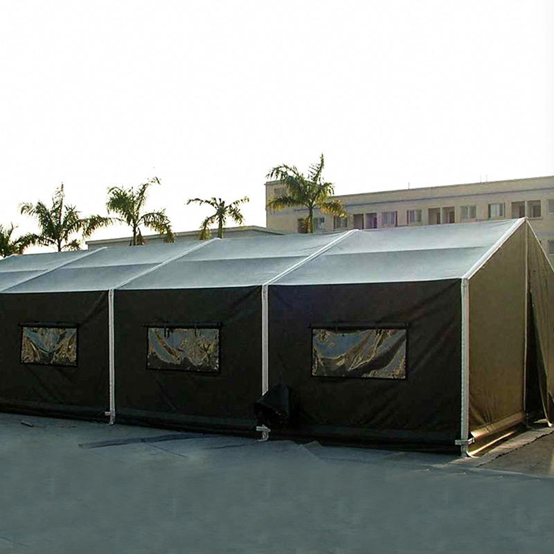 خيمة عسكرية